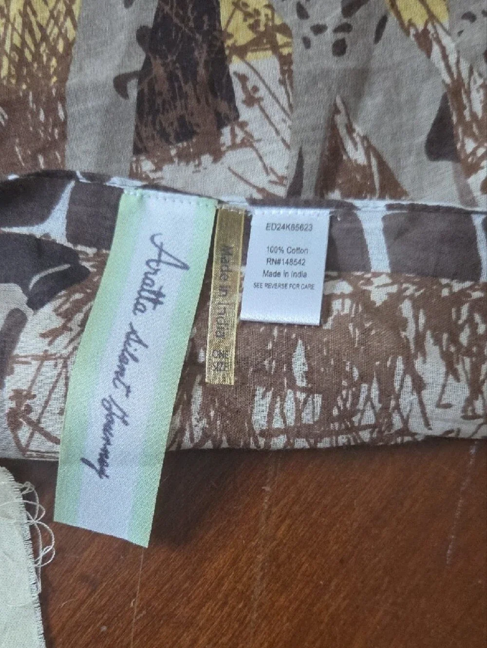 Aratta Giraffe Safari Print Bandana - Scarf